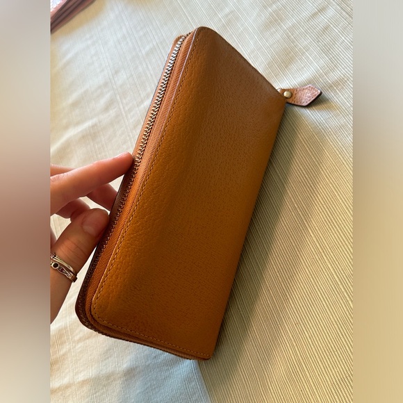‼️ FLASH SALE Vivienne Westwood Round Zip Long Wallet - Picture 2 of 9